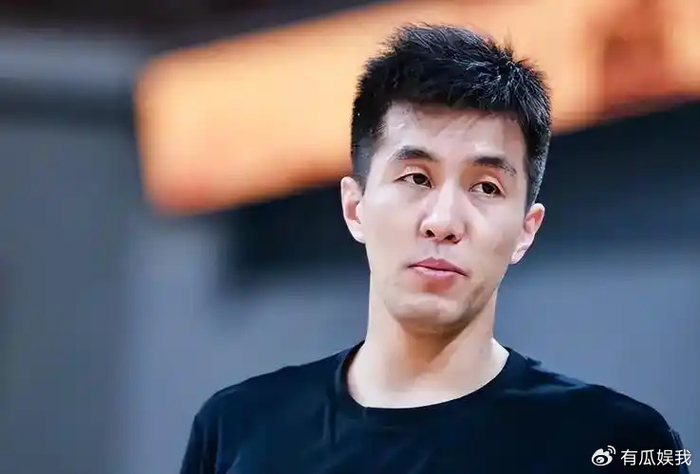 亚冠联赛-前往北京，郭艾伦深夜发声，官宣决定，广州批准，周琦祝福|广东男篮|中国男篮|球迷|手术|比赛_新浪体育_新浪新闻